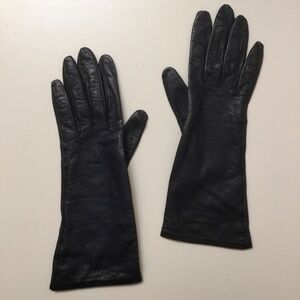 Roger Fare  Saks -Fifth Avenue French Kidskin Vintage Gloves Sz 6.5 Navy Color